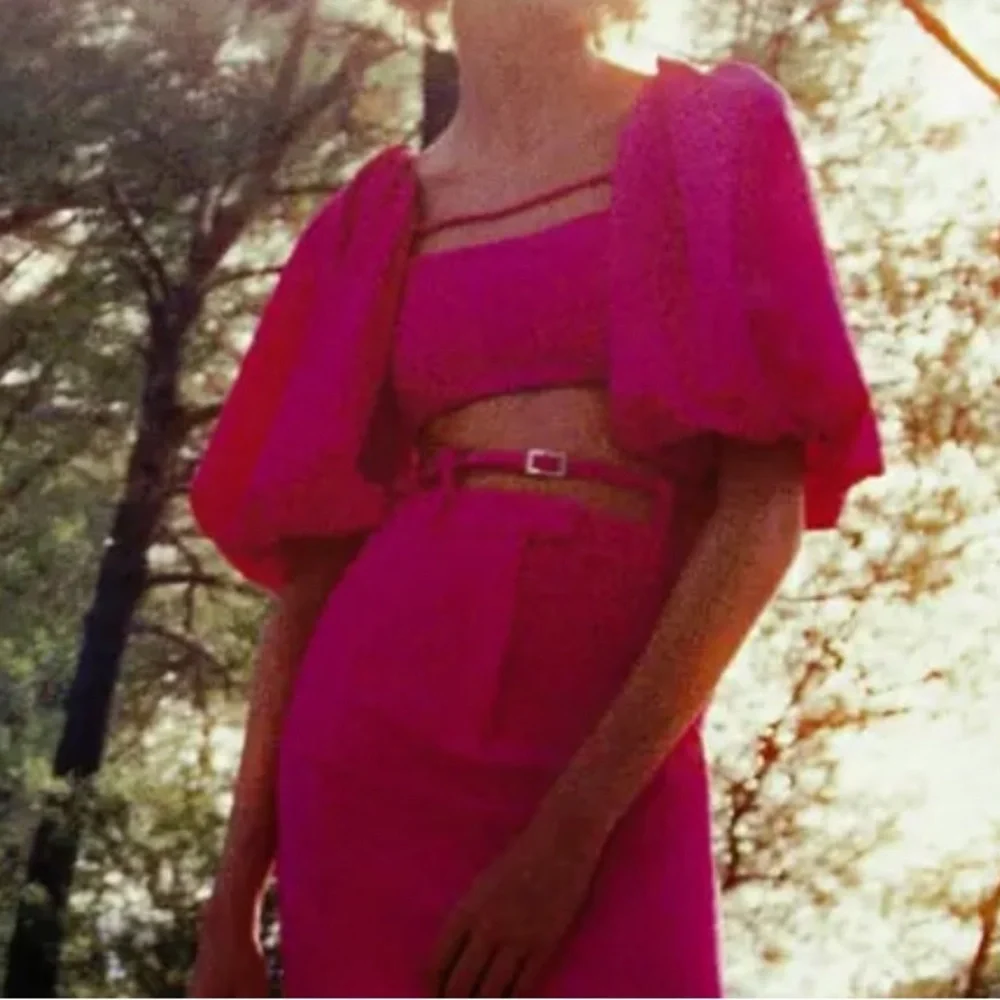 Zara Fuchsia top with ballon sleeves - Size S - Picture 3 of 9
